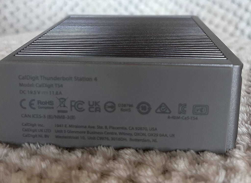 Dockingstation: Dockingstation Thunderbolt 4 CalDigit TS4 18 Ports – Gebraucht aus Elsau von sas_6xtr 3