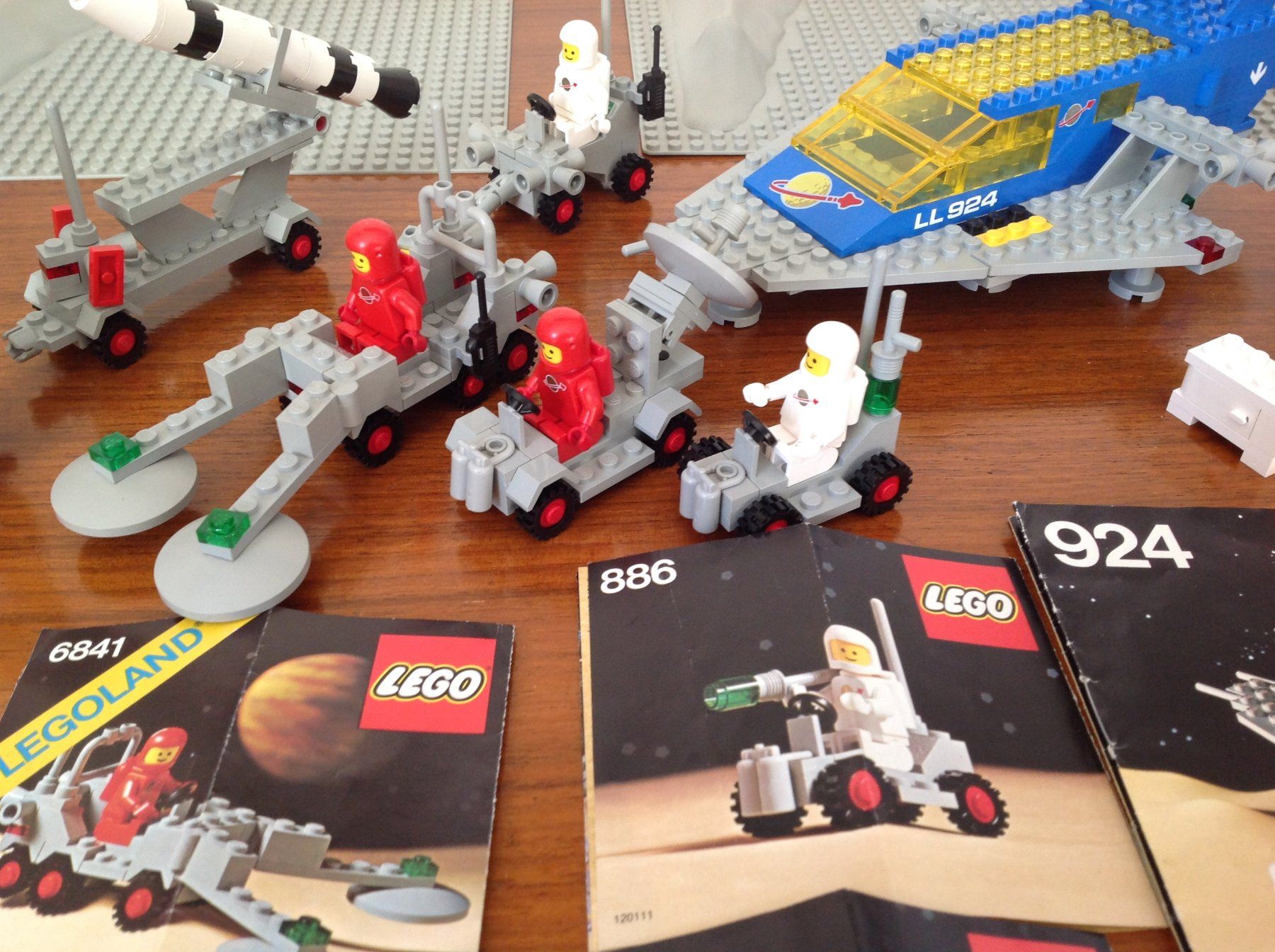 Lego Kit di costruzioni: Lot lego Vintage - Classic Space 80's – Usato da Vuiteboeuf venduto da broticaire 2