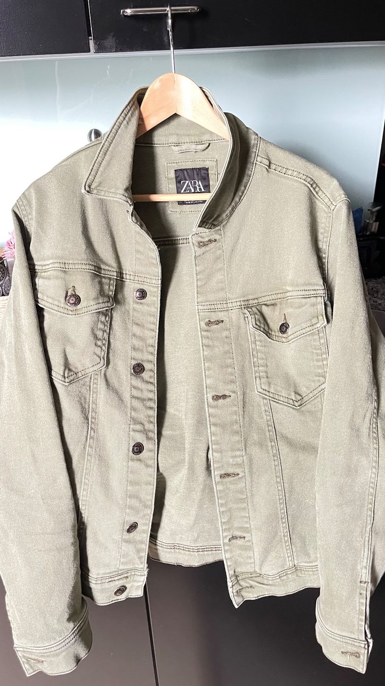 Zara Giacche: Jeans Jacke grün Grösse L – Nuovo (secondo la descrizione) da Zürich venduto da ren_r2dj