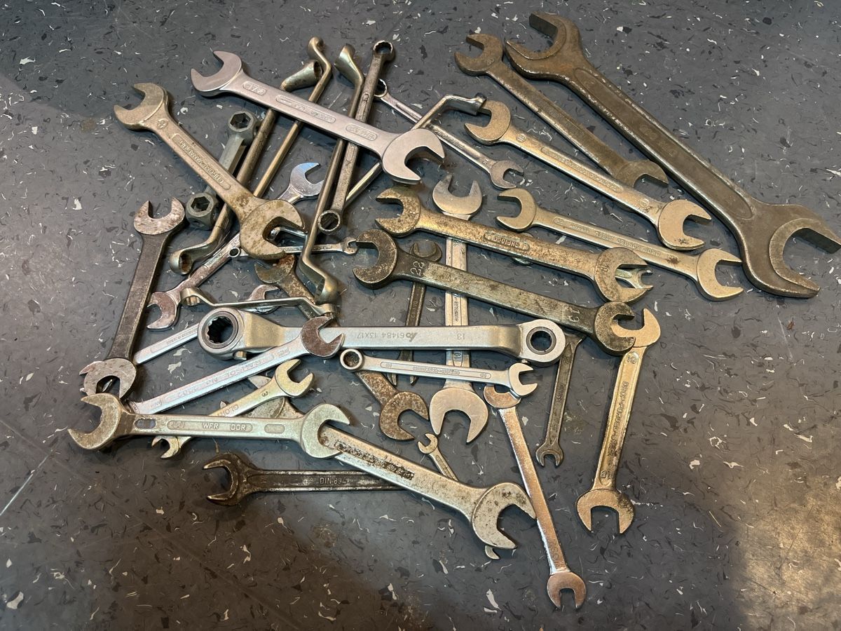 Alle Werkzeuge: Diverse Gabel- und Ringschlüssel  – Gebraucht aus Münchenstein von robit01