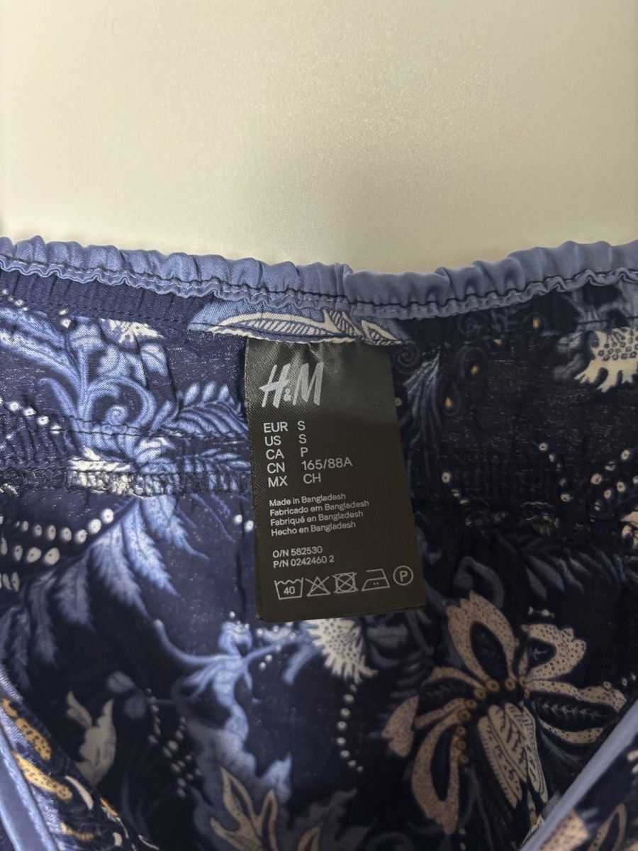 H&M Top: cute flower babydoll top – Usato da Leissigen venduto da lamooniade 4