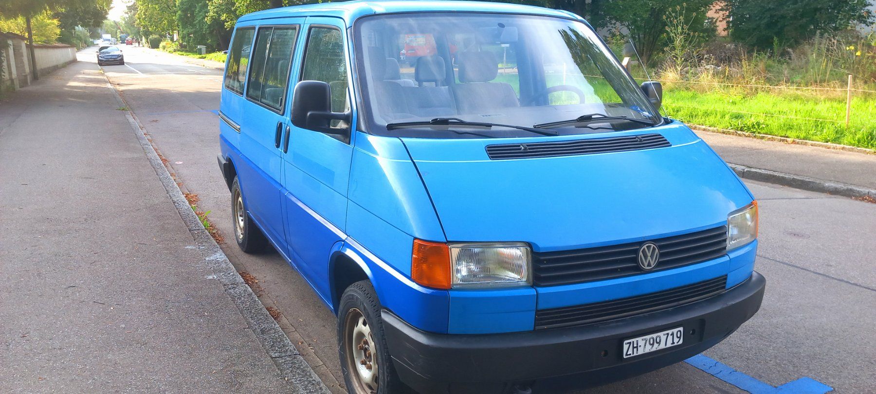 VW Automobili: Vw T4 2.50benzin mit MFK- 25 – Usato da Winterthur venduto da mes_q7bs 2