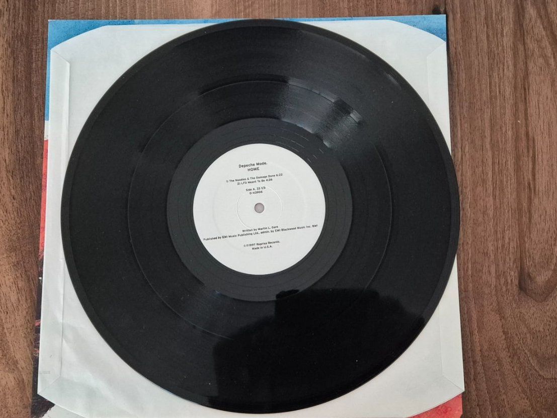 Dischi in vinile: Depeche Mode Single Home/Useless – Usato da Emmenbrücke venduto da eneredi 2