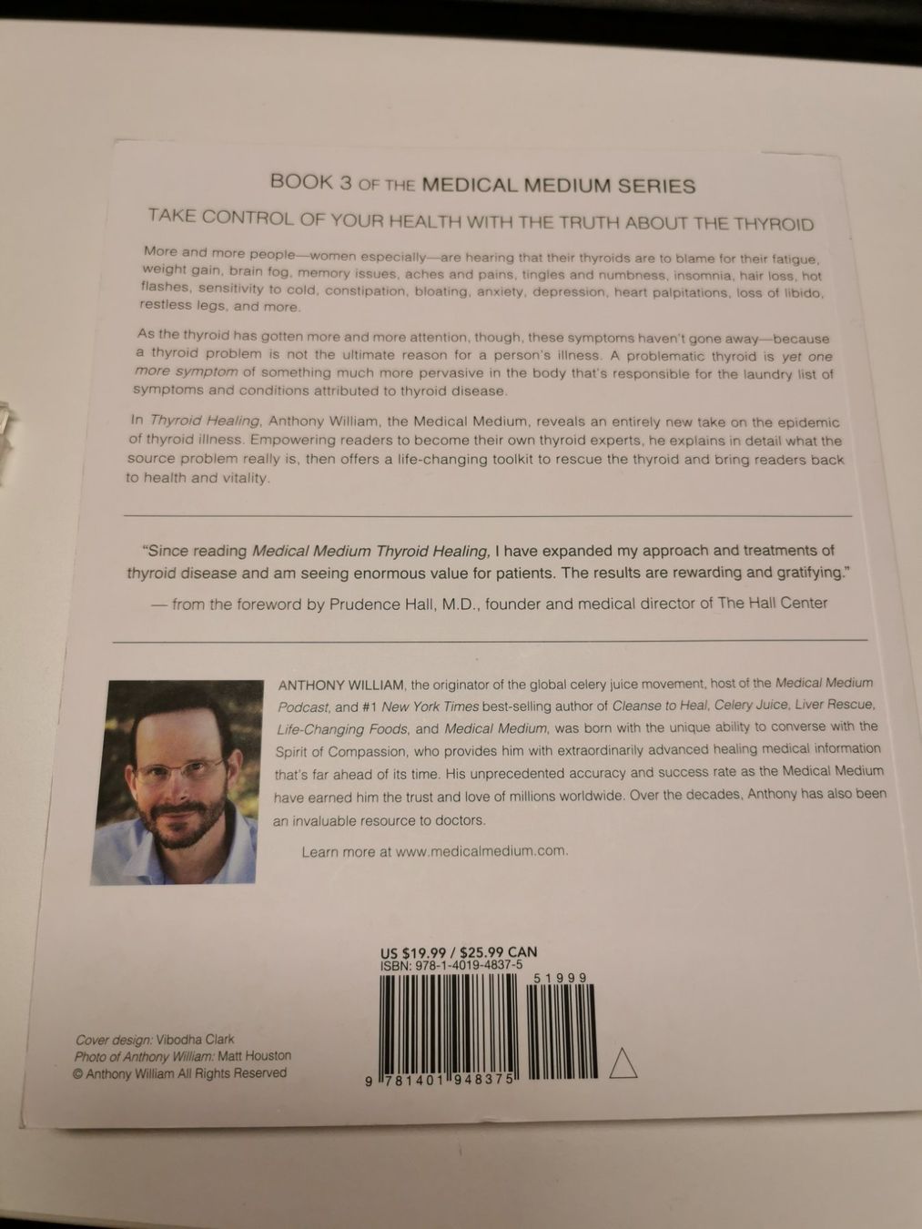 Bücher: Buch Medical Medium Thyroid Healing Hashimoto Lupus Insomnia – Gebraucht aus Fischbach-Göslikon von PitBullDoll 1