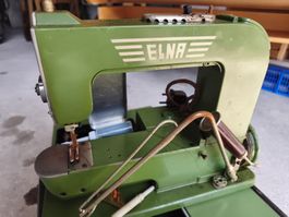 Elna Nähmaschine grün Vintage guter Zustand