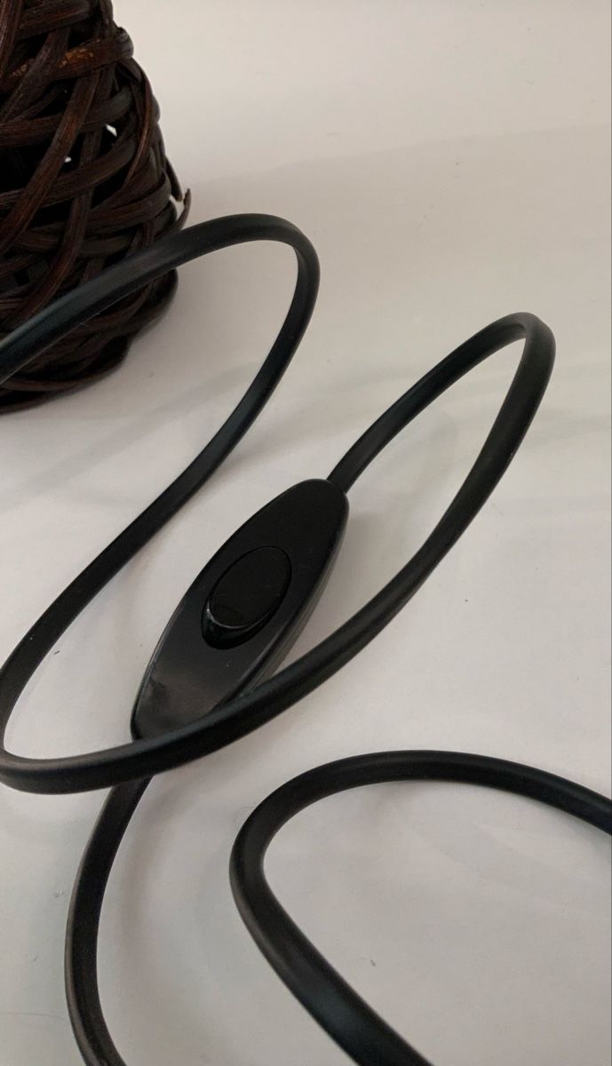 Lampade: Paire de petite lampe en Vannerie – Usato da rolle venduto da Tontonjulot 7