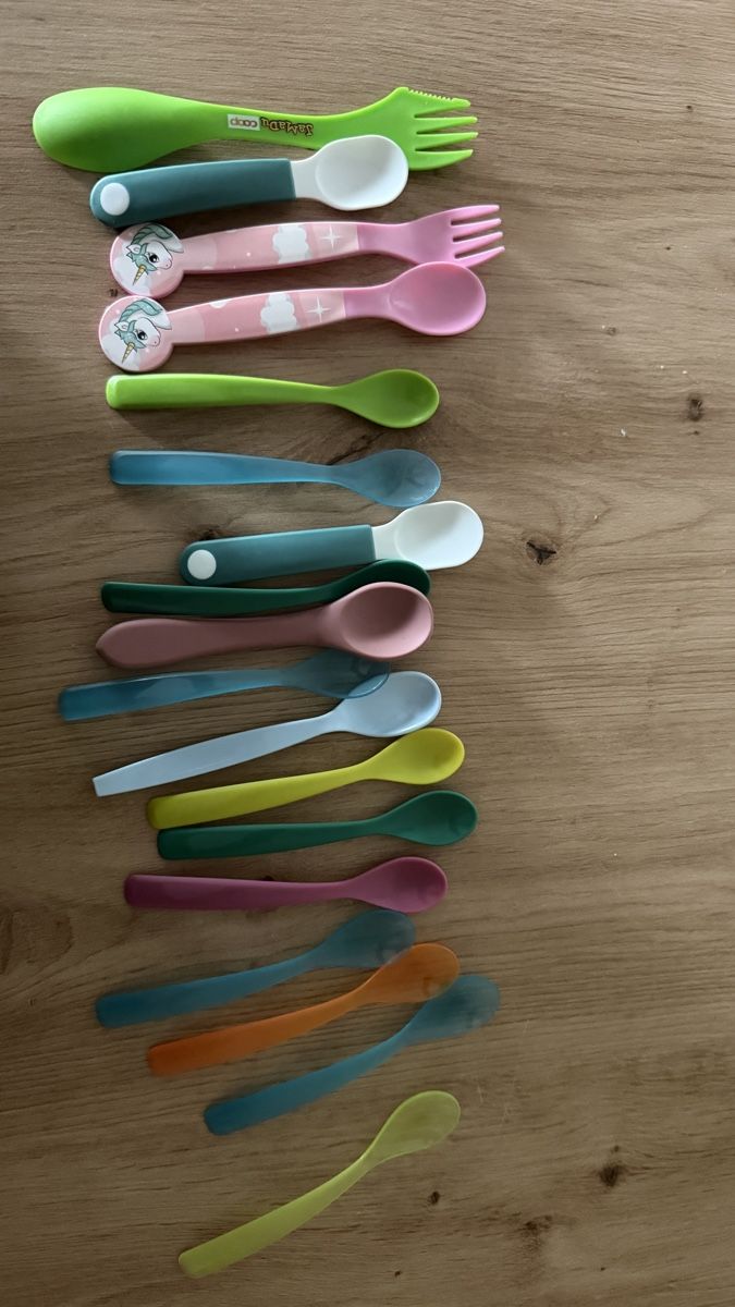 Löffel: Div. Kinder Löffel  – Gebraucht aus Tuggen von frickli89