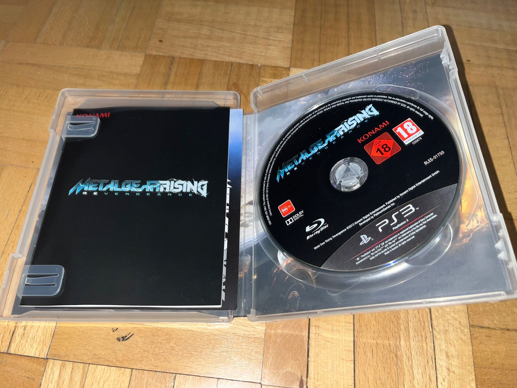 Jeux: Metal Gear Rising – D'occasion à Basel par Ruemli17 1