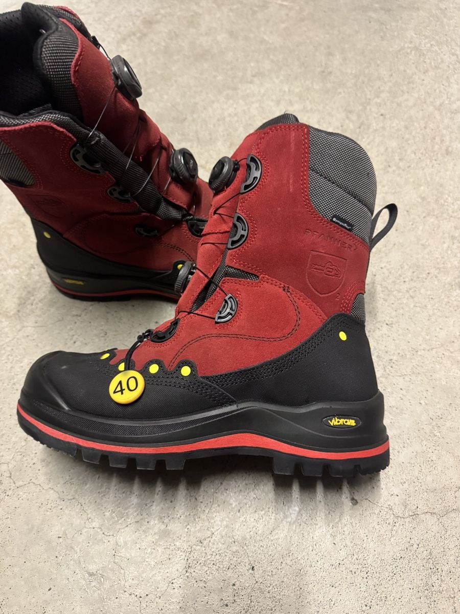 Pfanner Scarpe da uomo: PFANNER SCHNITTSCHUTZSCHUH BOA GR. 40 – Nuovo (secondo la descrizione) da Lenzburg venduto da billistar 1