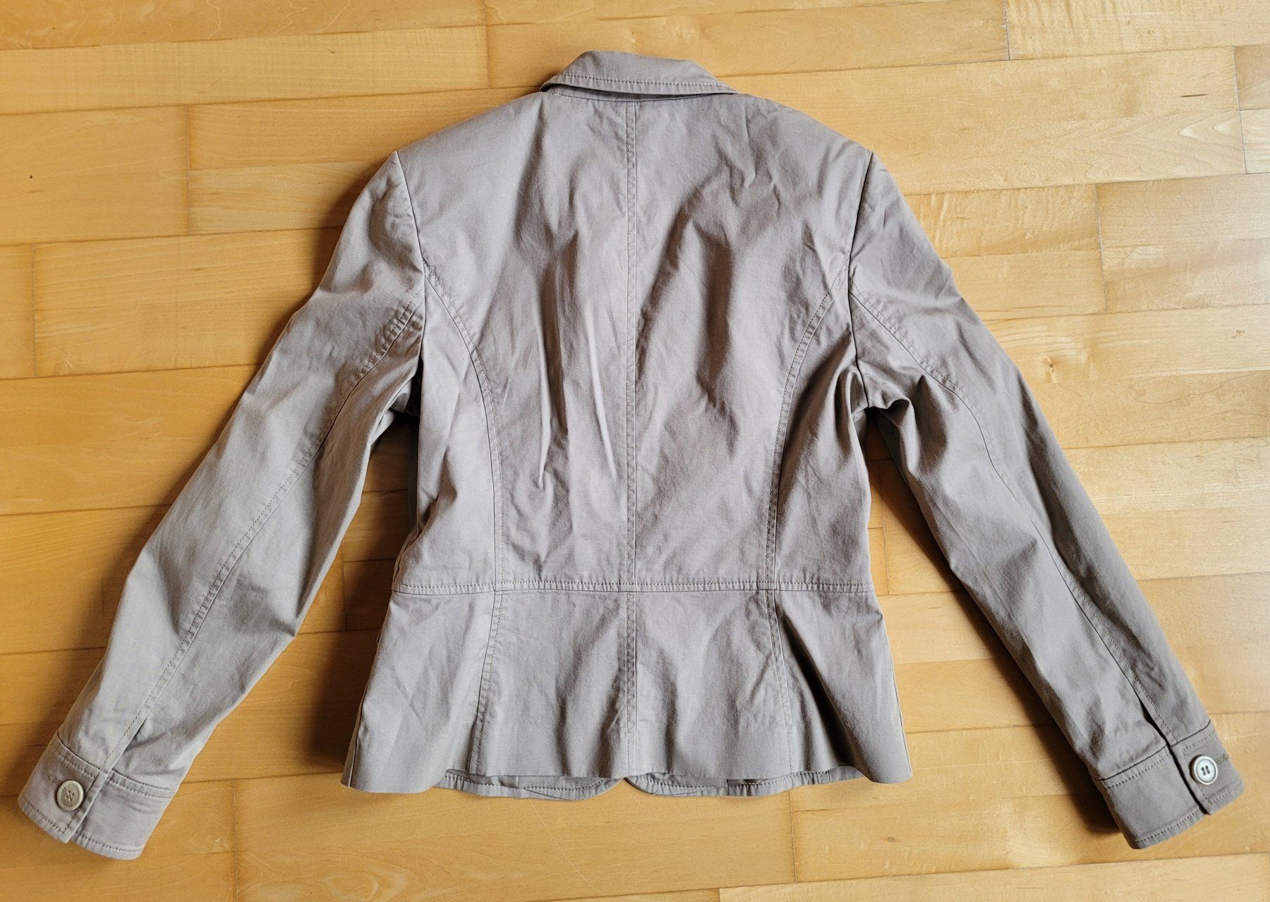 Esprit Giacche: Esprit collection Blazer beige Gr. 38 – Usato da Widnau venduto da kerstinlo 2
