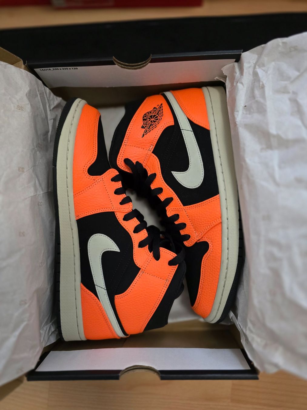 Jordan Scarpe da uomo: Nike air Jordan 1 mid – Usato da Courtion venduto da Frankyloveairmax 7