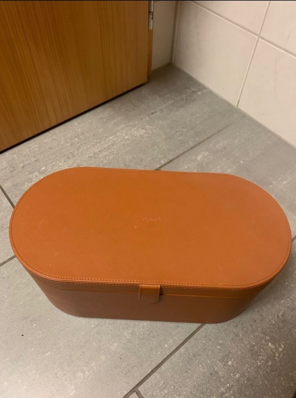 Dyson Asciugacapelli: Dyson Airwrap – Usato da Bern venduto da Chiarettaaa_ 1