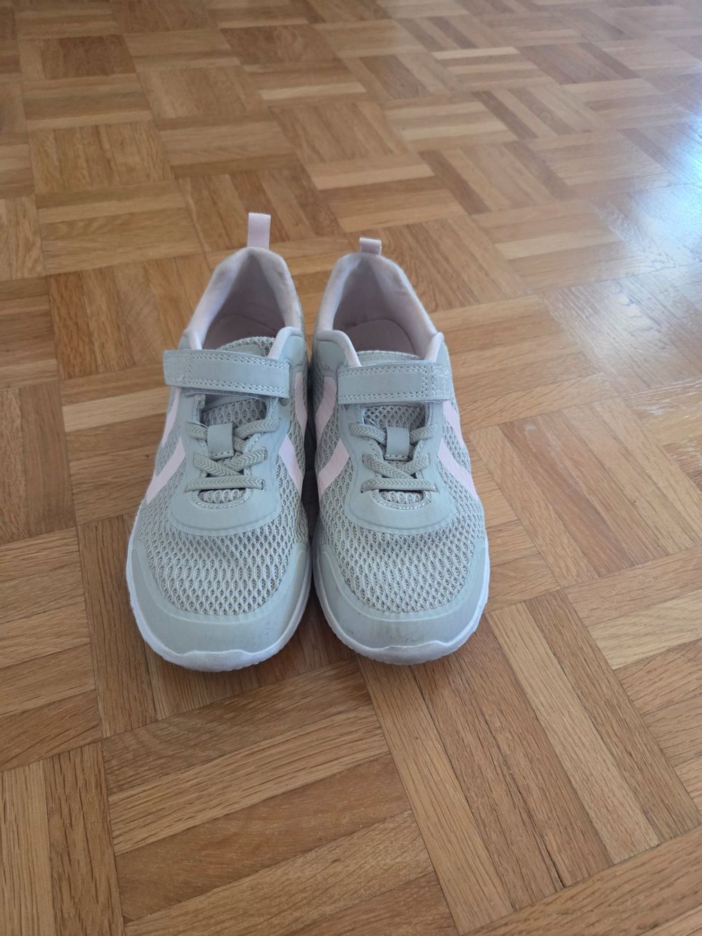 Hummel Scarpe per ragazze: Hummel Schuhe Gr. 36 – Usato da Rudolfstetten venduto da anjam81 1