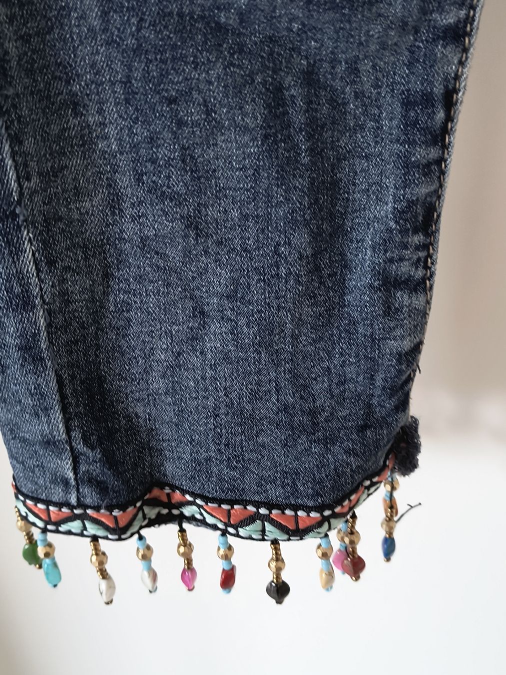 Jeans: Damen Jeans mit Perlen bestickt Gr. 38 – Usato da Schöfflisdorf venduto da kin_2dp9 4
