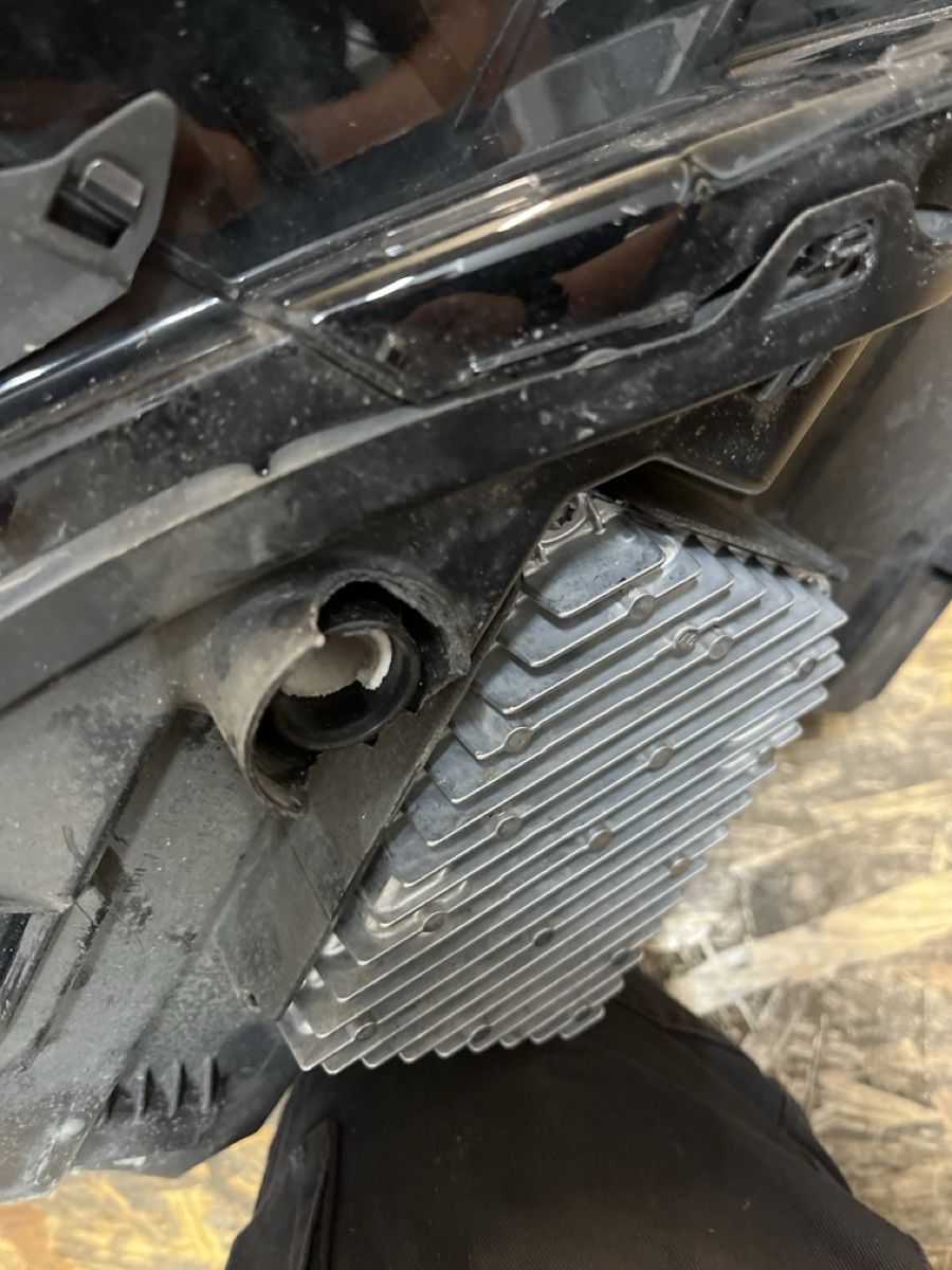 Audi Fari: Rechter Scheinwerfer Audi RS3 8Y- gebraucht – Usato da Wetzikon ZH venduto da resellZO08 3