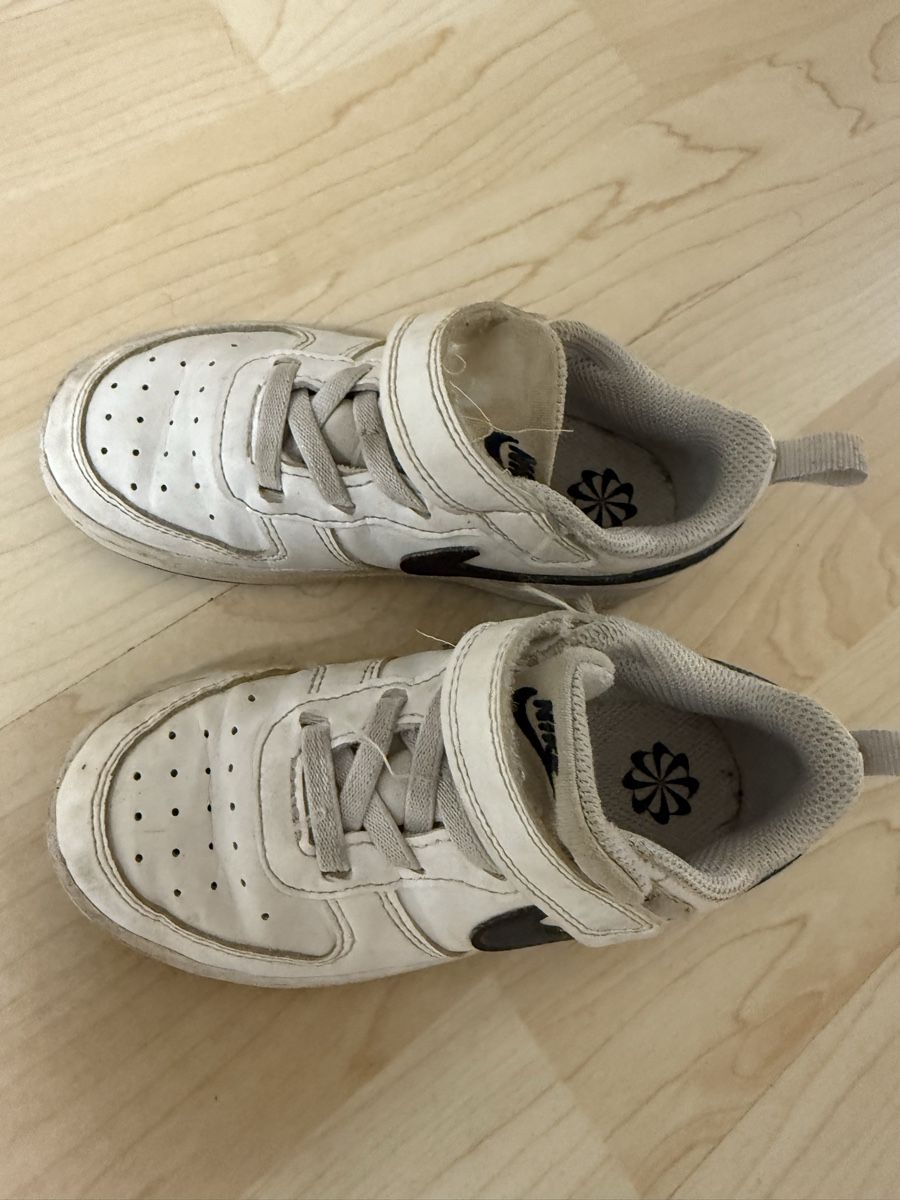 Nike Scarpe per ragazzi: Nike Gr.26 – Usato da kollbrunn venduto da veronic.h