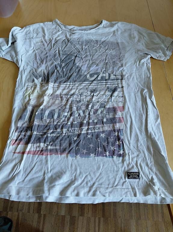 T-shirt: 5 T-shirt gr. S – Usato da Ostermundigen venduto da deb1deb1