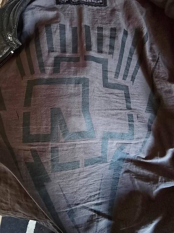 Giacche: Veste Rammstein – Usato da Grône venduto da Bovieramanda 4