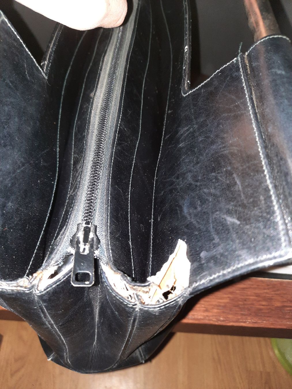 Borse da donna: grande borsa vintage a mano – Usato da Biasca venduto da Old_6blh 4