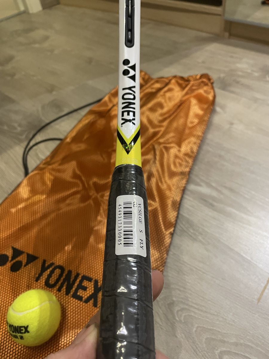 Yonex Racchette: Raquette Tennis Yonex Vcore Si – Nuovo e nell'imballaggio originale da La Chaux-Cossonay venduto da NicoGhid 1