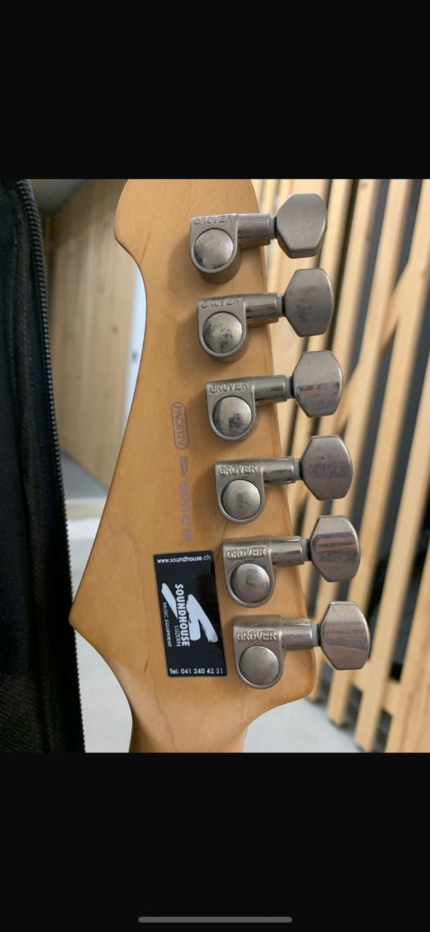 Strumenti musicali: Perfekte Beginner E-Gitarre Yamaha Pacifica – Usato da Obernau venduto da isa_g5b9 5