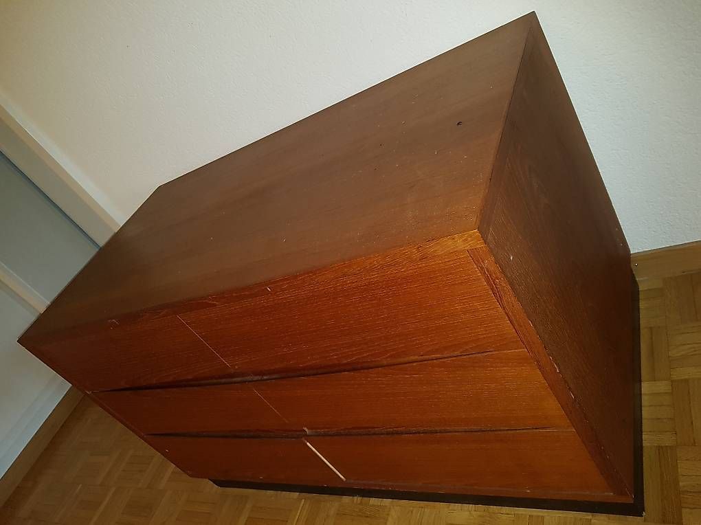 Kommoden: Holz Kommode mit -6- Schubladen, modernes Design – Gebraucht aus Contra von urs.betschart 1