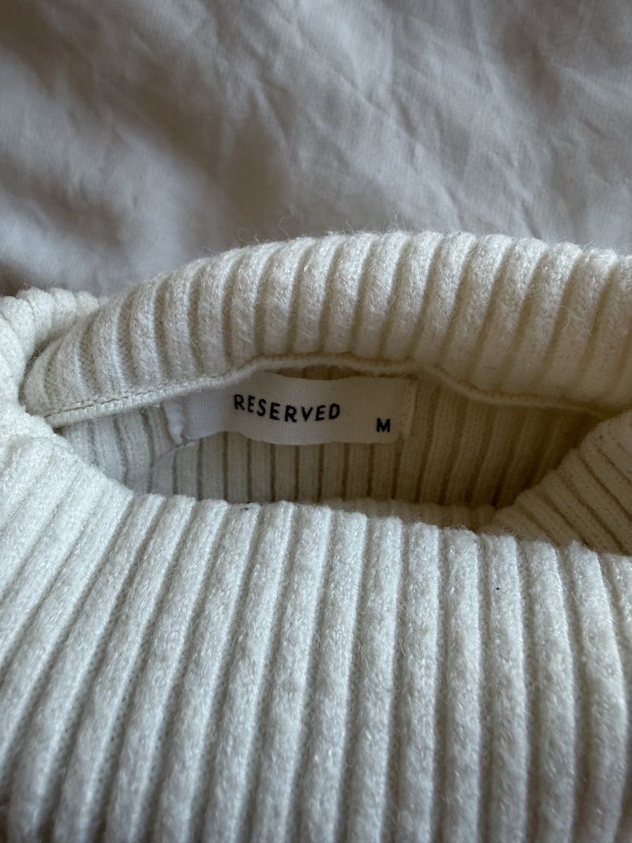 Maglioni & Felpe: Rollkragenpullover RESERVED weiss Grösse M – Usato da Winterthur venduto da saram26 3