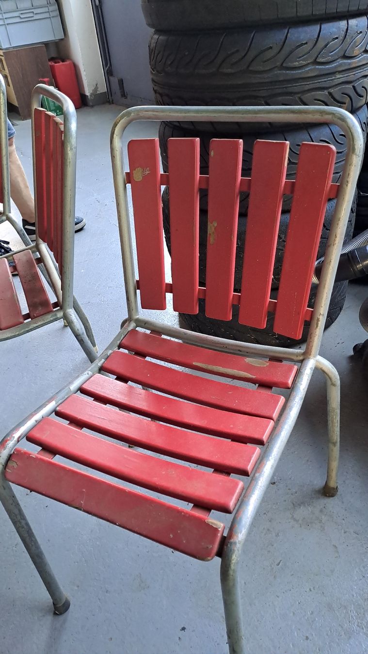 Stühle: BIGLA lot de 4 chaises – Gebraucht aus La Roche FR von zebulon1966