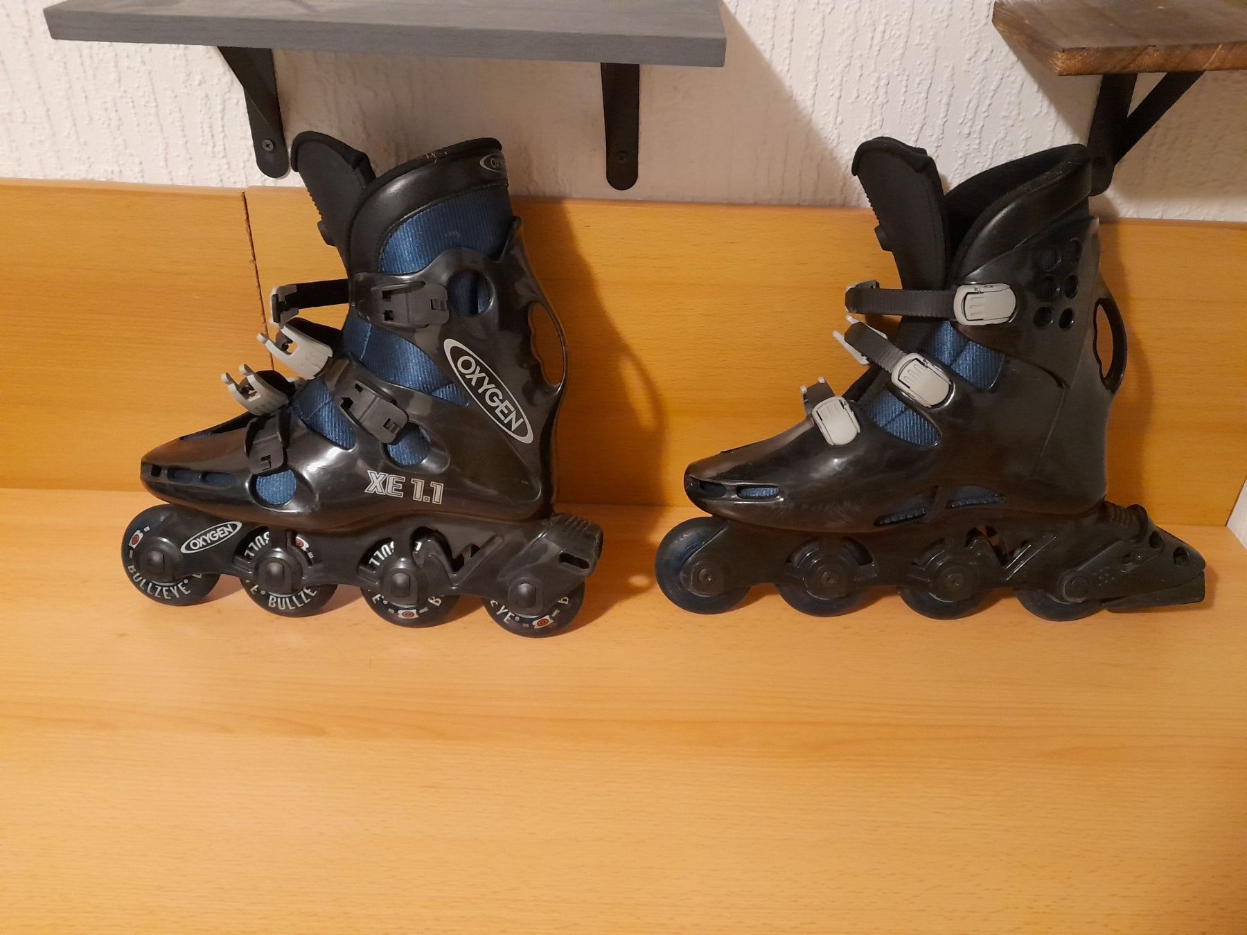 Pattini in linea & Pattini a rotelle: Rollerblades 36-41 kaum benutzt – Usato da Baar venduto da Luusbuesi
