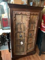 Indischer Schrank mit Tablaren | LIQUIDATIONSVERKAUF