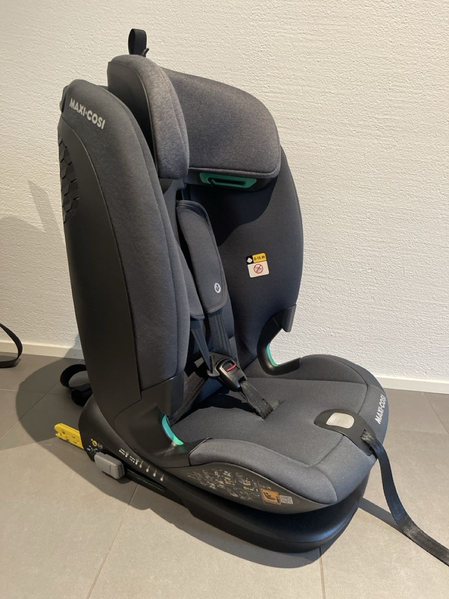 Maxi-Cosi Sièges auto: Maxi-Cosi Titan Plus i-Size Authentic Graphite – D'occasion à Oberarth par MaTla 1