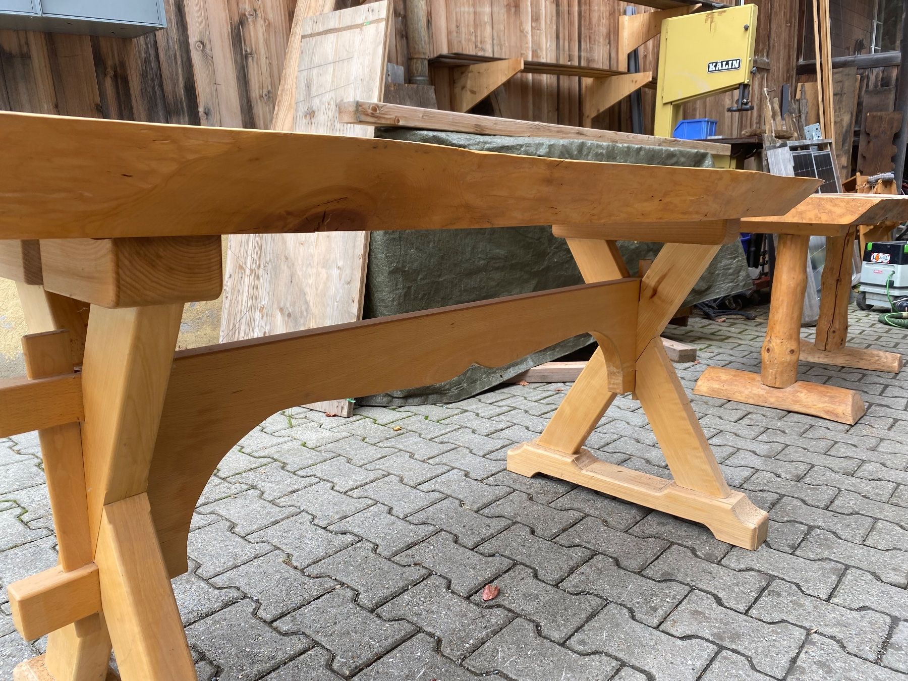 Tables: Tisch – D'occasion à Lenk im Simmental par gwustu 1
