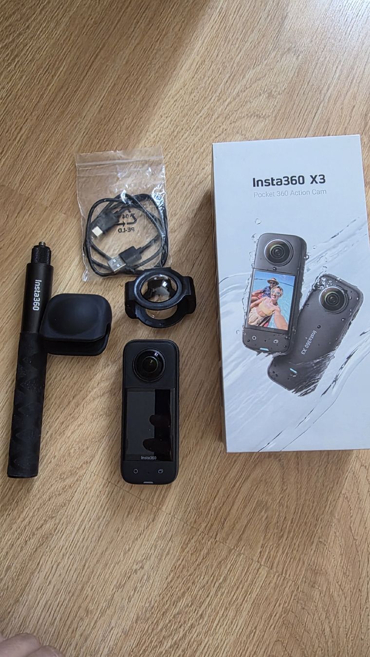 Insta360 Action Cam: Insta360 X3 – Gebraucht aus Hedingen von weasel89