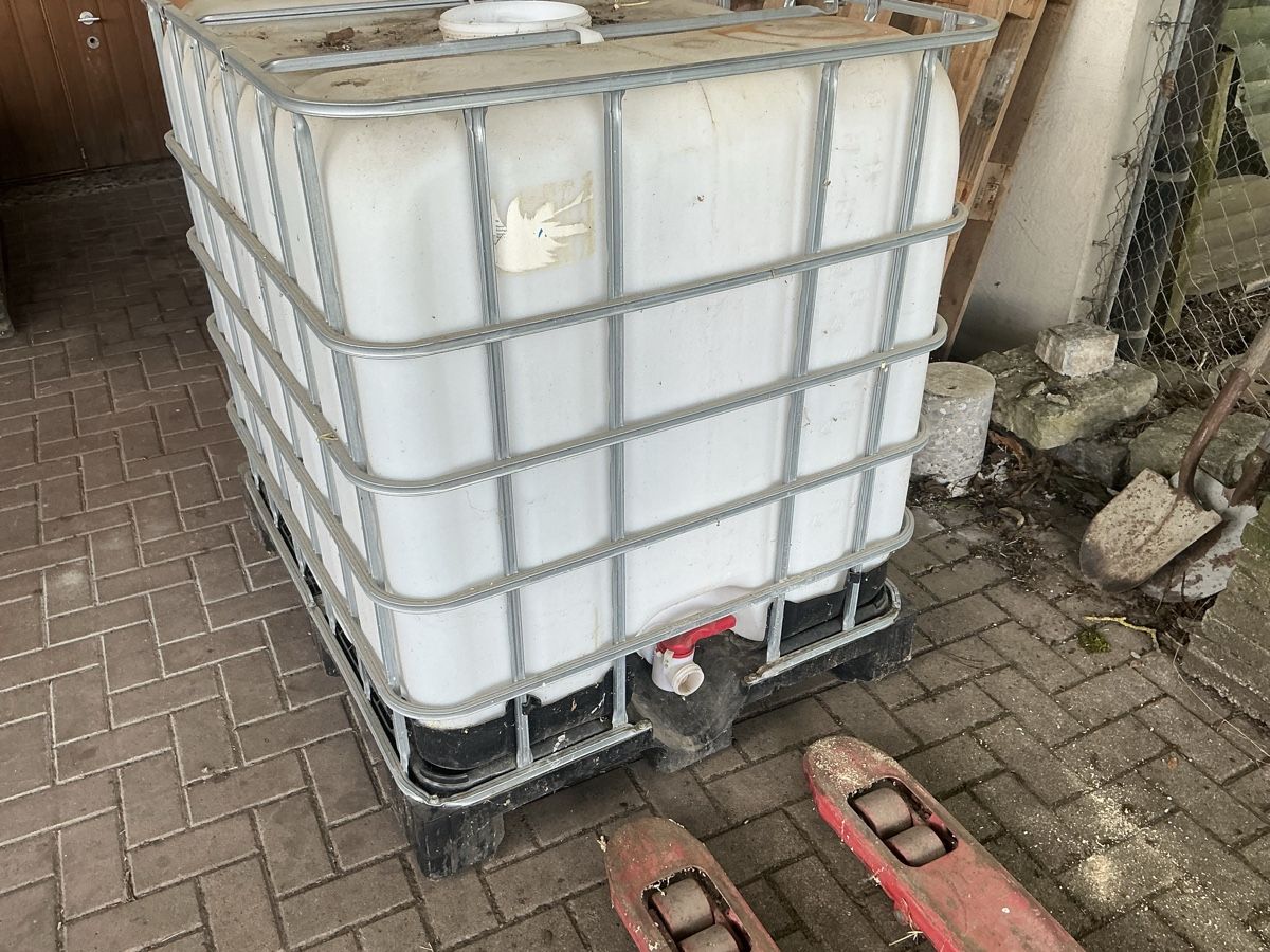 Autres accessoires p. véhicule: Tank  – D'occasion à Neuendorf par huw_z5jt