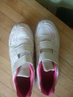 Turnschuhe Gr. 37