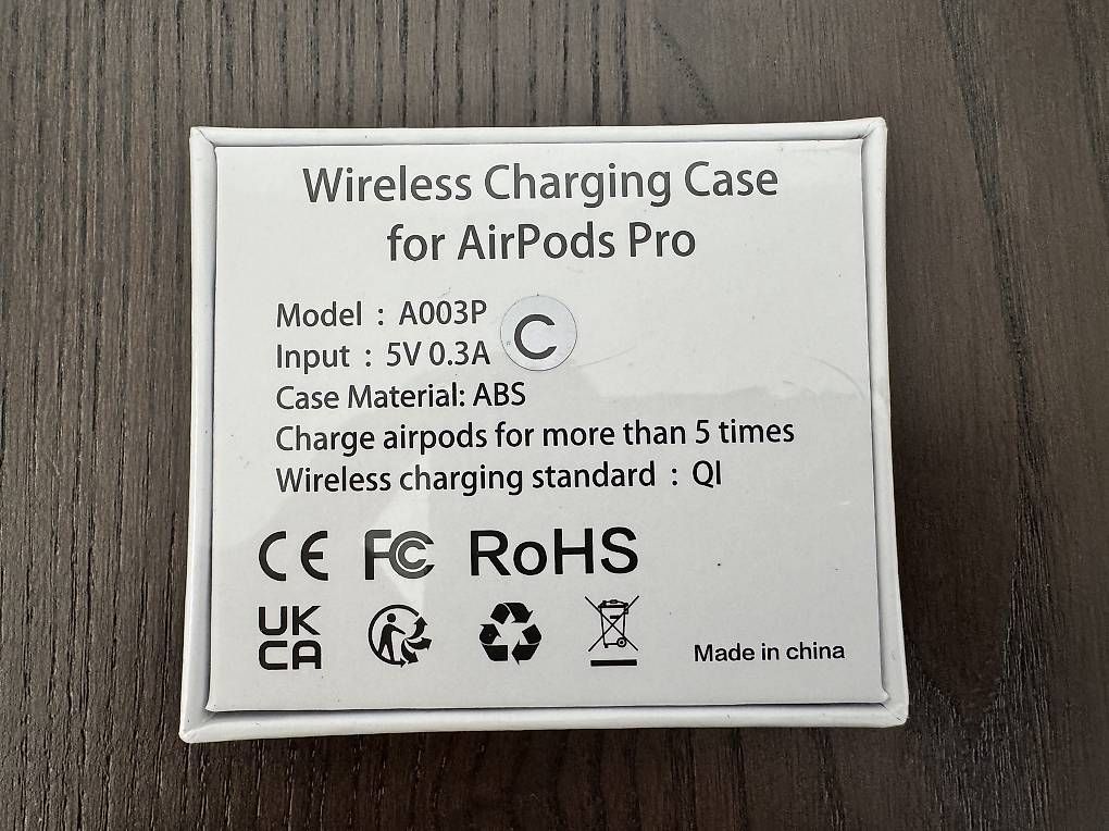 Kopfhörer: AirPods Pro Case (neu) – Neu und originalverpackt aus Seuzach von lukastinner 1