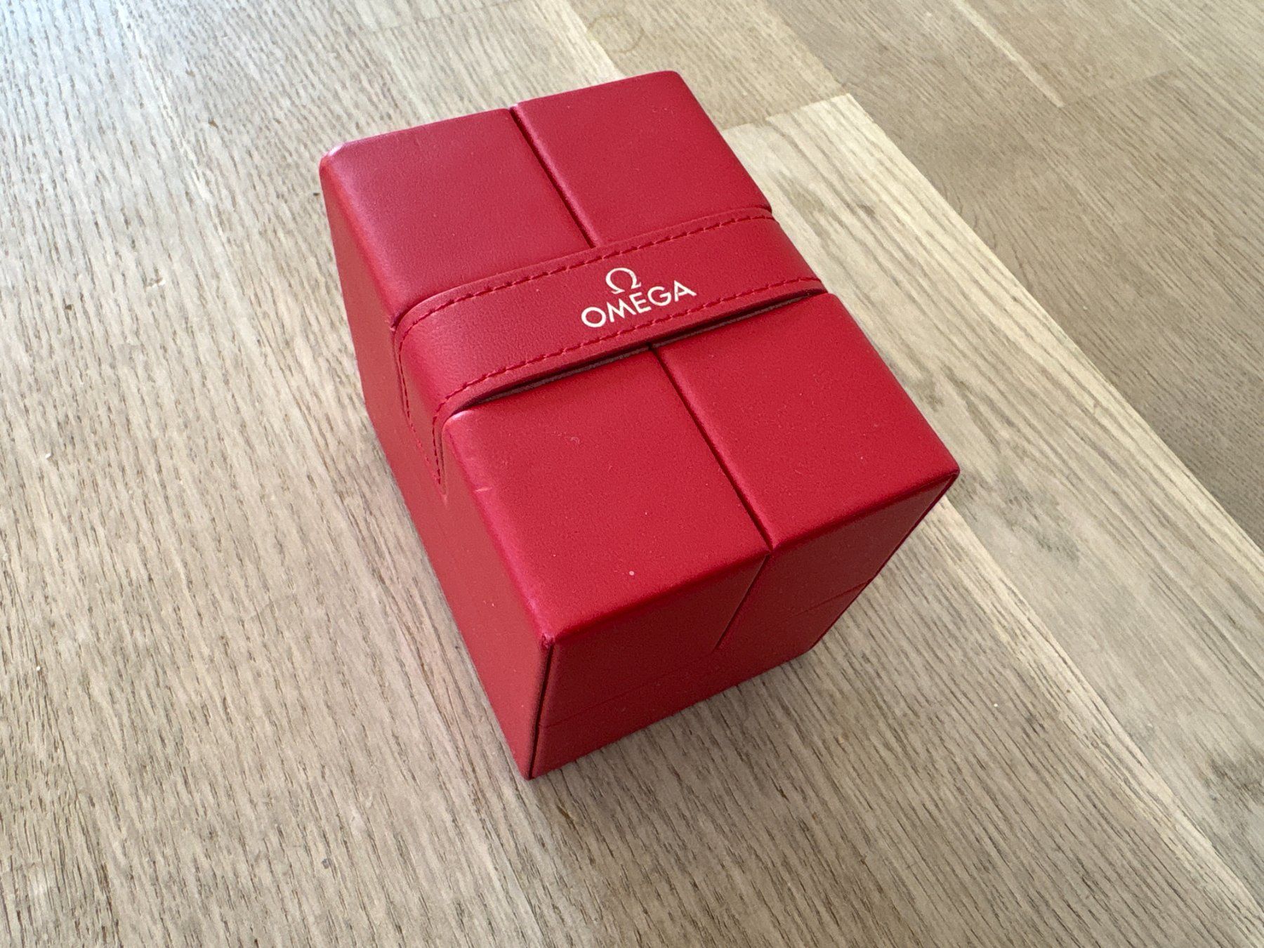 Omega Boîtes de montres: Omega Uhrenbox Reisebox – D'occasion à Elgg par Jo_Naj