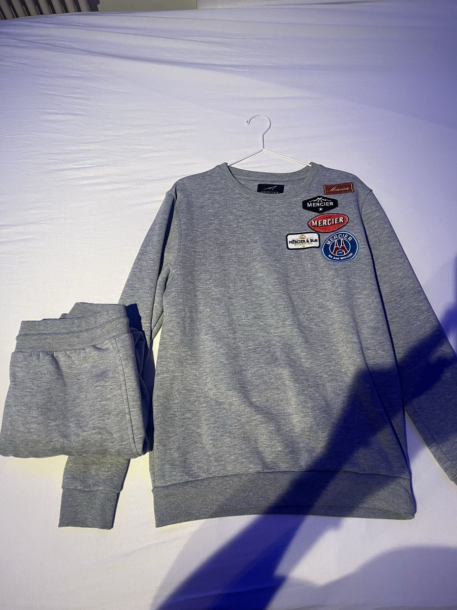 Lotti di vestiti: Mercier Paris Tracksuit, Light Grey, Men's Size Medium – Usato da Zürich venduto da Higuruma