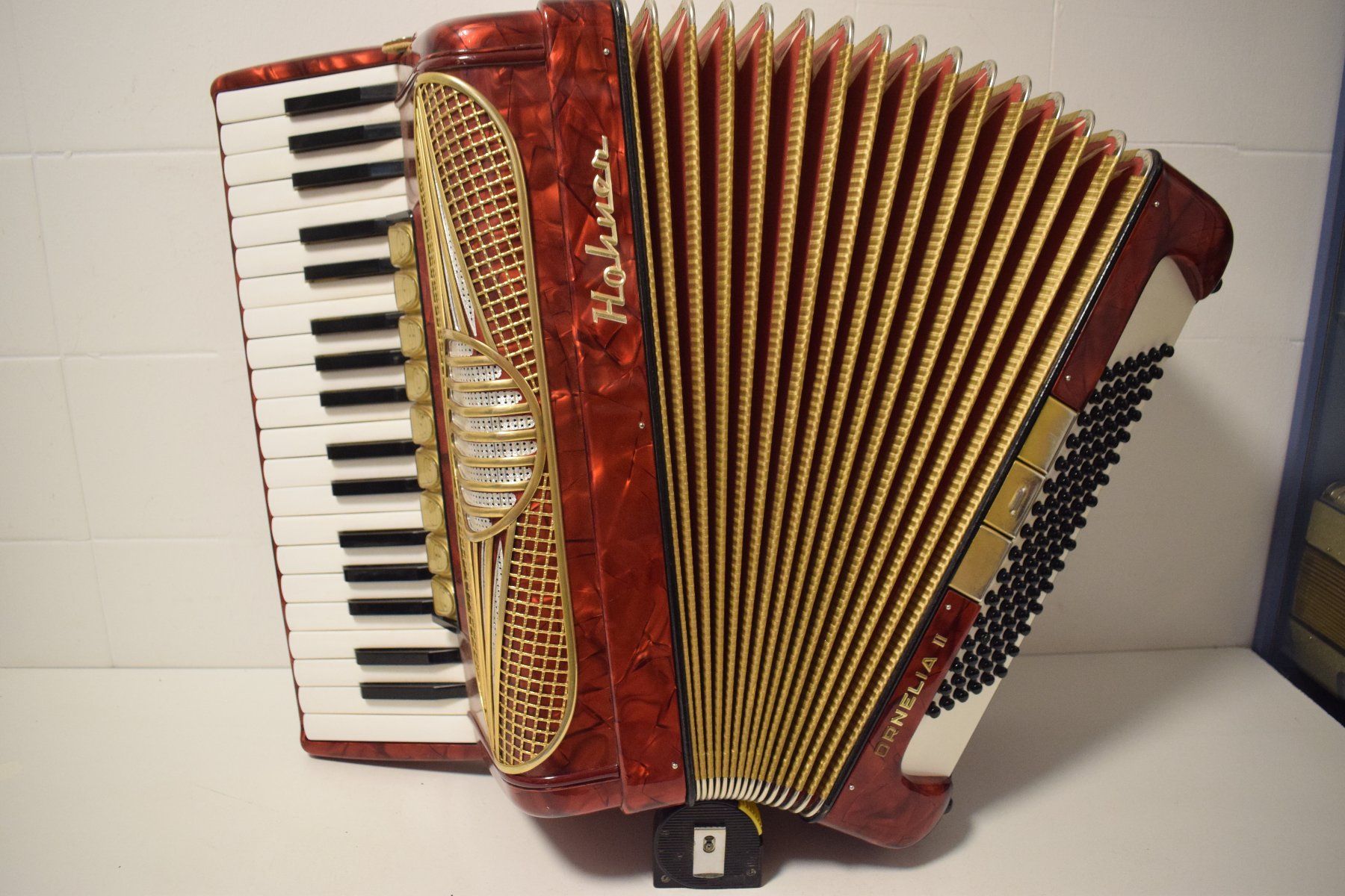 Strumenti musicali: Akkordeon chromatisch Hohner Cornelia III – Usato da Zürich venduto da baumusik 5