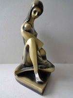Frauen - Skulptur