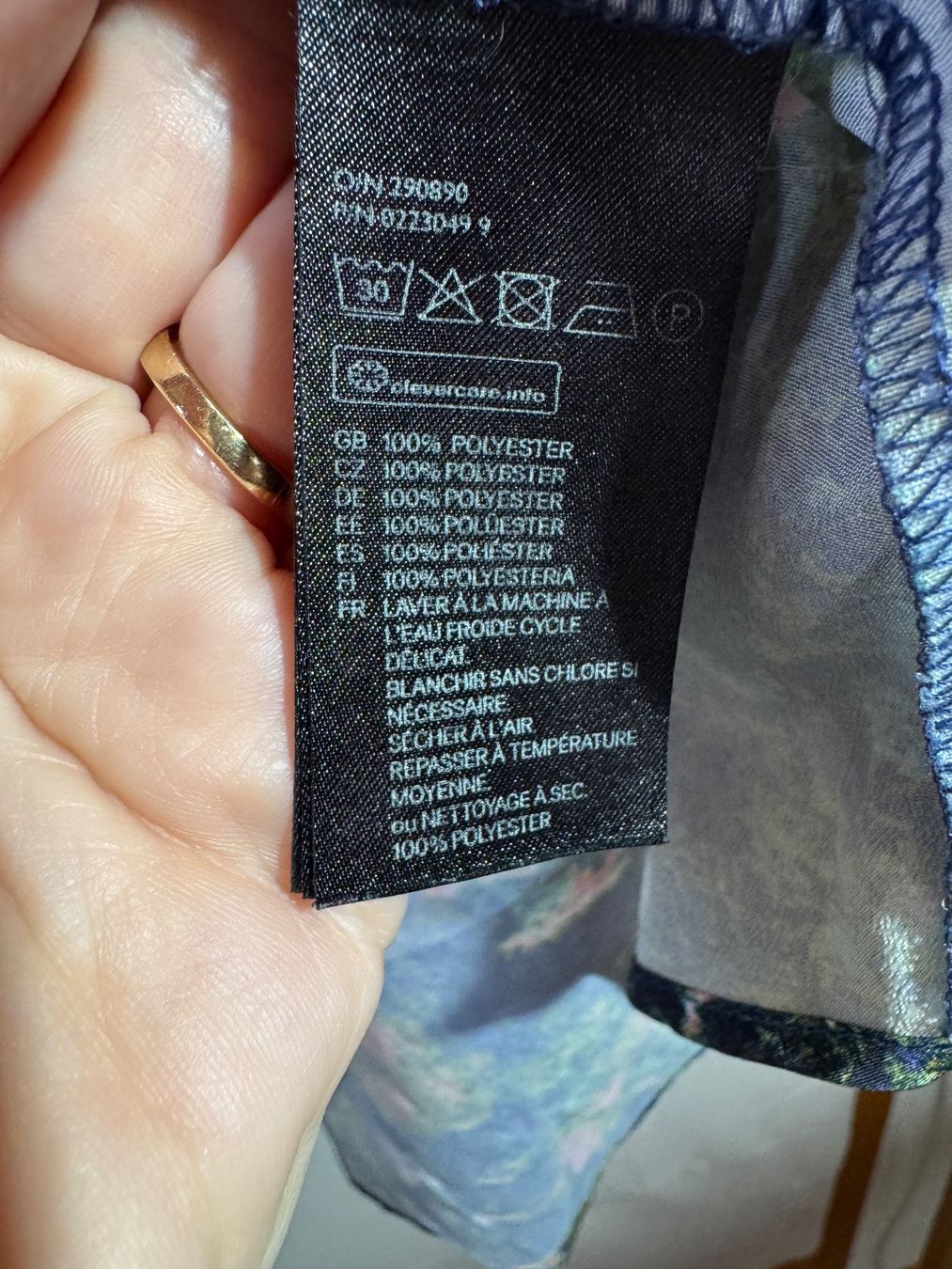 H&M Top: Trägertop von H&M Gr. 44 – Usato da Grosswangen venduto da SALE_SALE_SALE 2