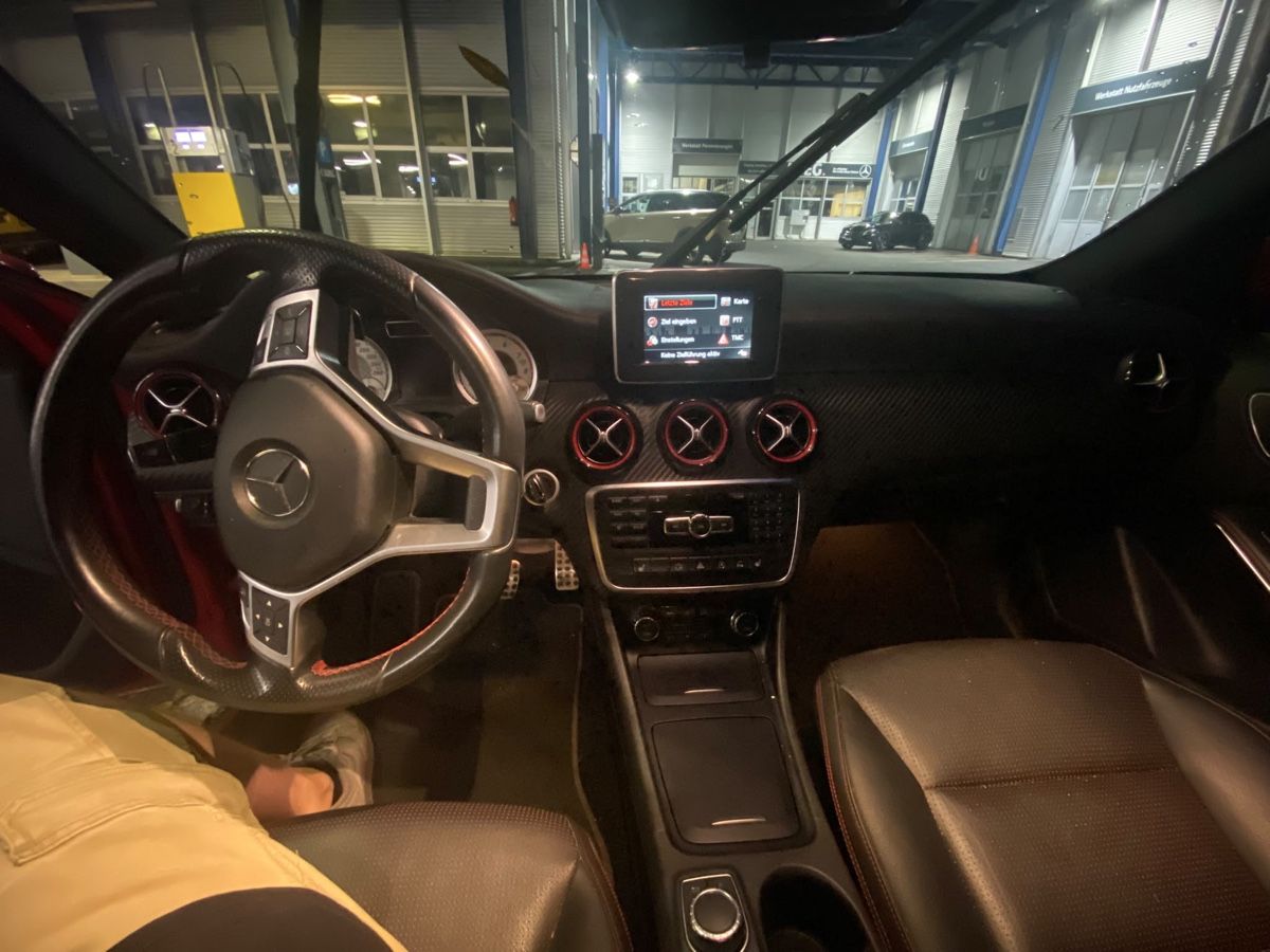 Mercedes-Benz Automobili: Mercedes Benz A250 – Usato da Eschenbach LU venduto da Agialbi11 6