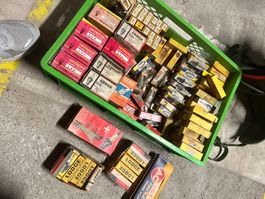 ca 250 ZÜNDKERZEN / original verpackt / new old stock /