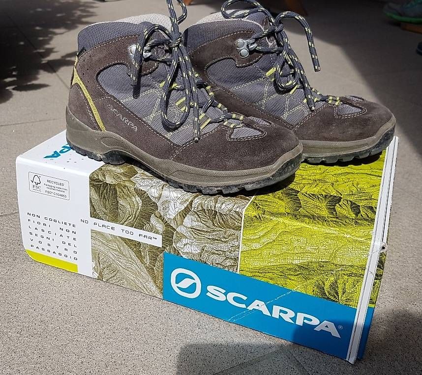 Scarpa Chaussures hommes: Scarponcini da trekking, marca Scarpa, n34 – D'occasion à Balerna par cri_7ghl 1