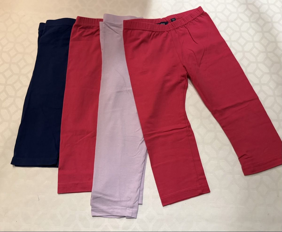 Strumpfhosen & Leggings: Capri Leggings Grösse 122 – Gebraucht aus Röschenz von Boise6