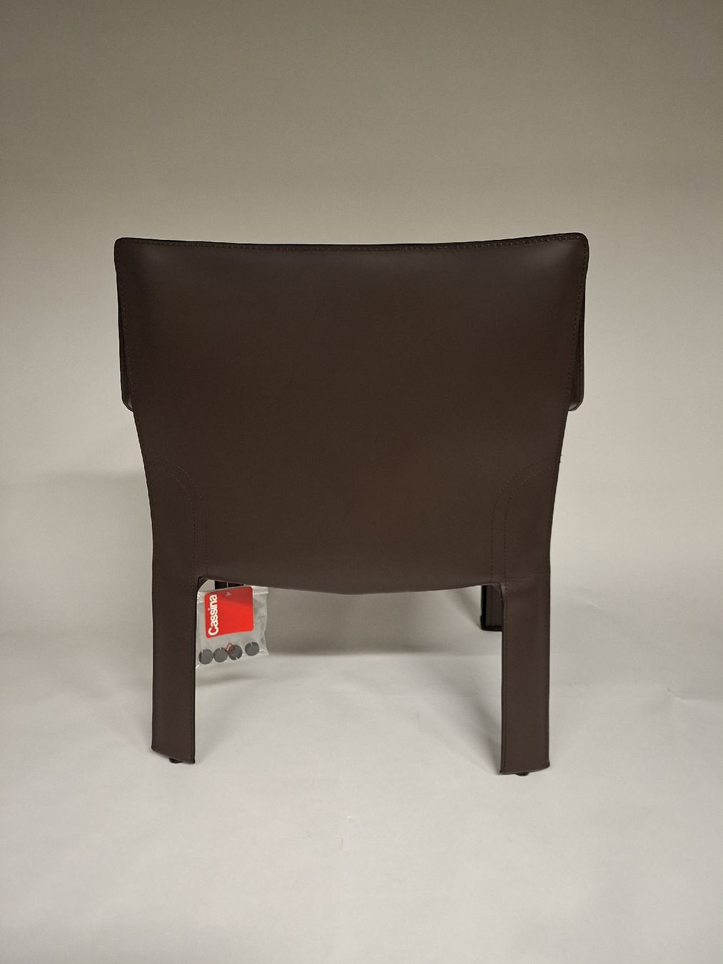 Cassina Poltrone: Cassina Cab 414 Sessel  von Mario Bellini – Usato da Gümligen venduto da V10-Shop 2