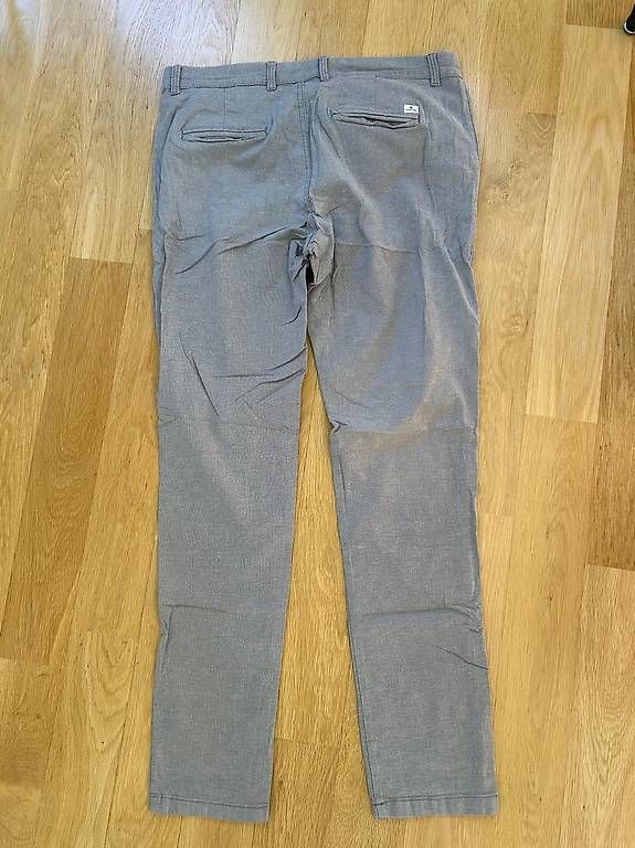 Jack & Jones Hosen: Chinohose Jack& Jones hellgrau – Neu (gemäss Beschreibung) aus Muttenz von anj_2qy5 2
