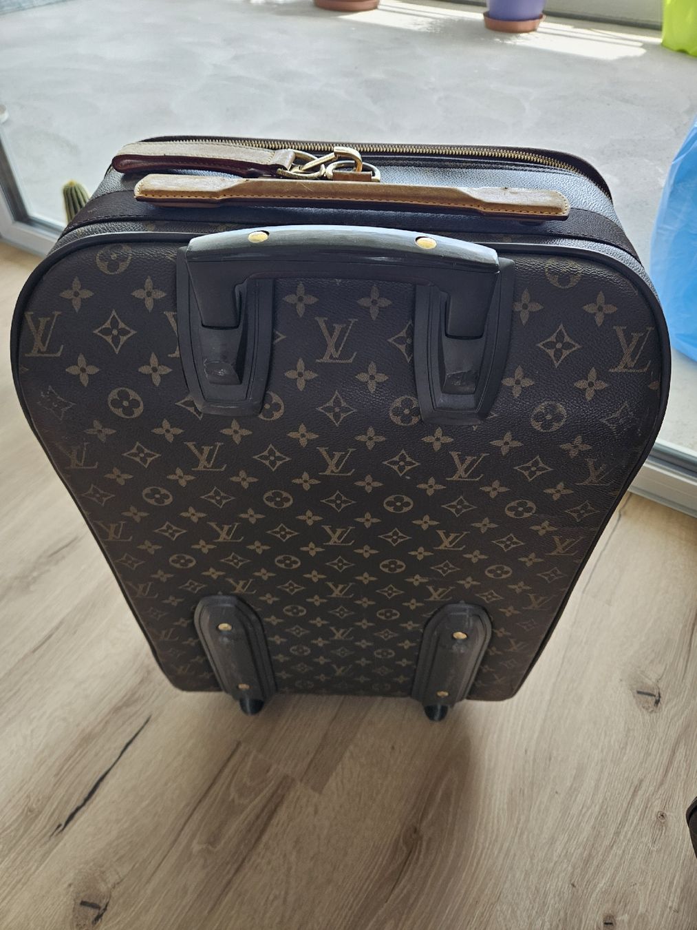 Louis Vuitton Valigie: 2 Borse Louis Vuitton Pegase 55 e 70monogram trolley, viaggi – Usato da Dottikon venduto da ivo_7hnj 4