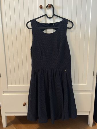 Sommerkleid only (38) dunkelblau