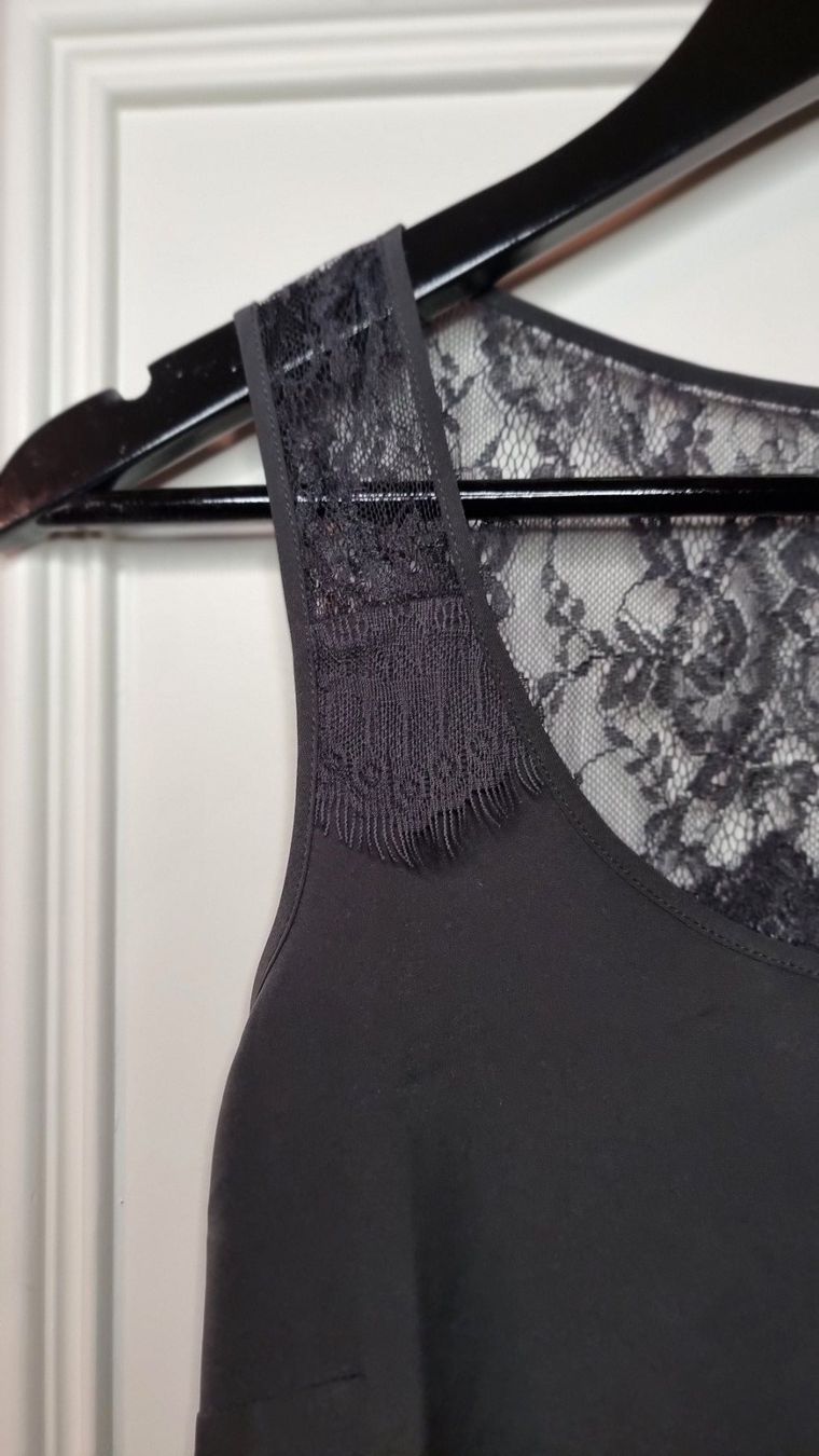 Camicette: 🌺Bluse Größe 38-M🌺 – Usato da Wald ZH venduto da CapLux 2